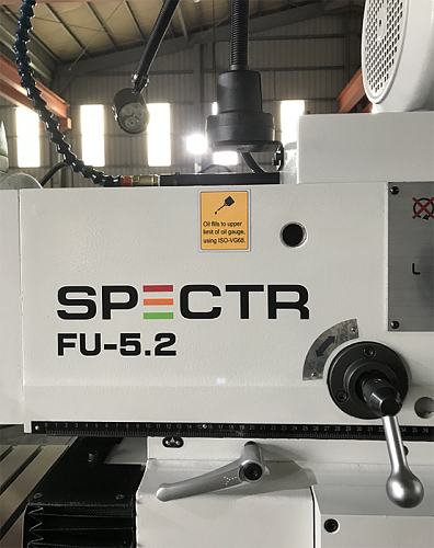Универсальные фрезерные станки SPECTR серии FU